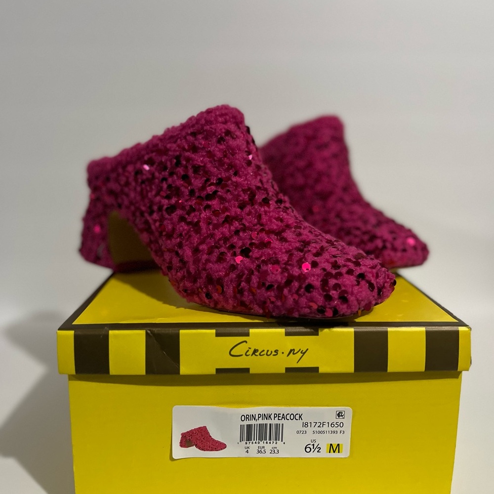 Circus by Sam Edelman Fuchsia Sequin Mules